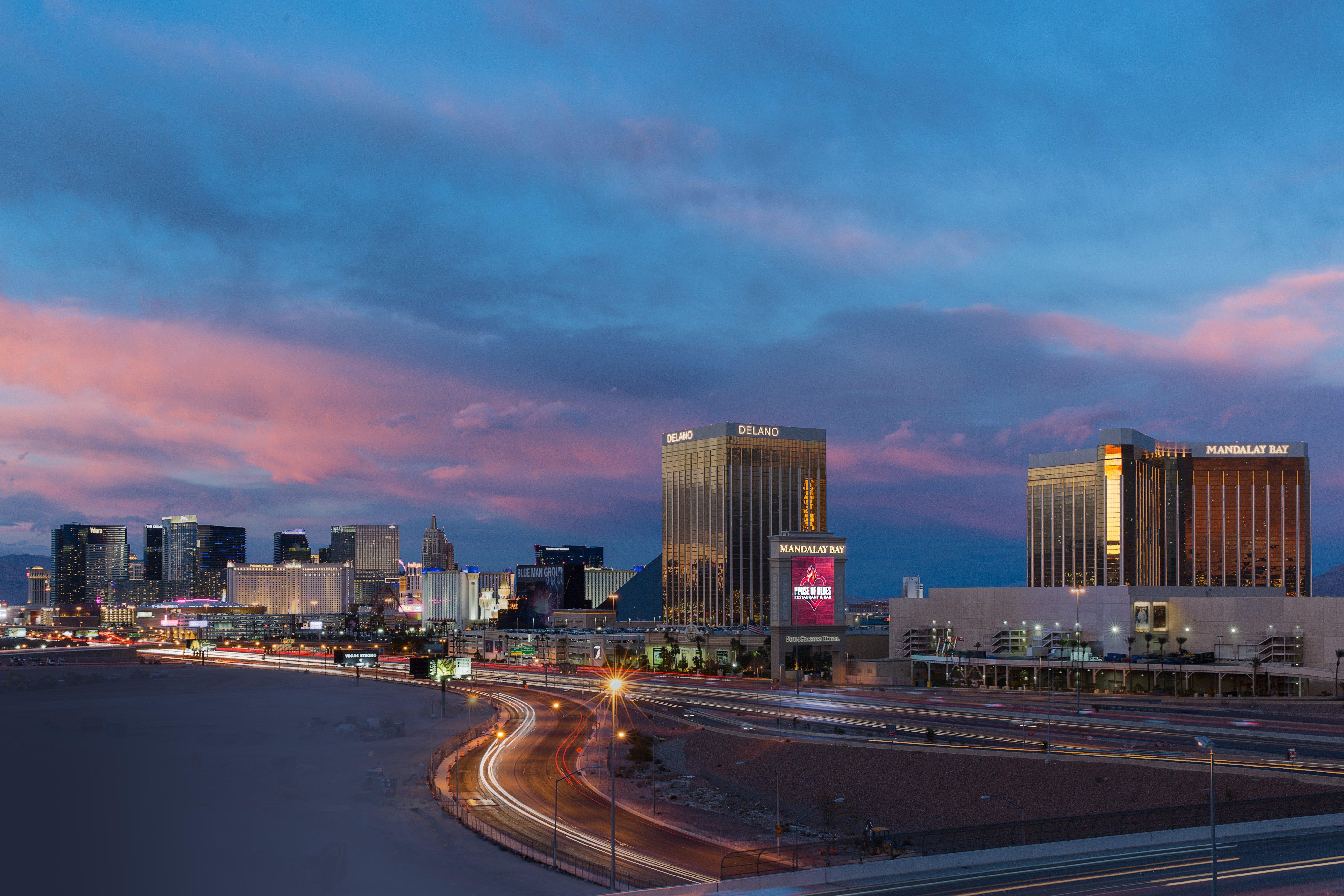 Staybridge Suites Las Vegas - Stadium District Exteriör bild